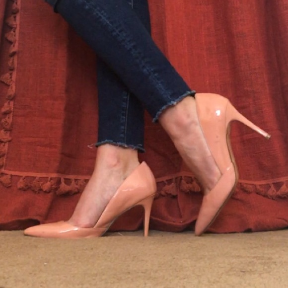 Banana Republic pink/nude heels - Picture 1 of 4